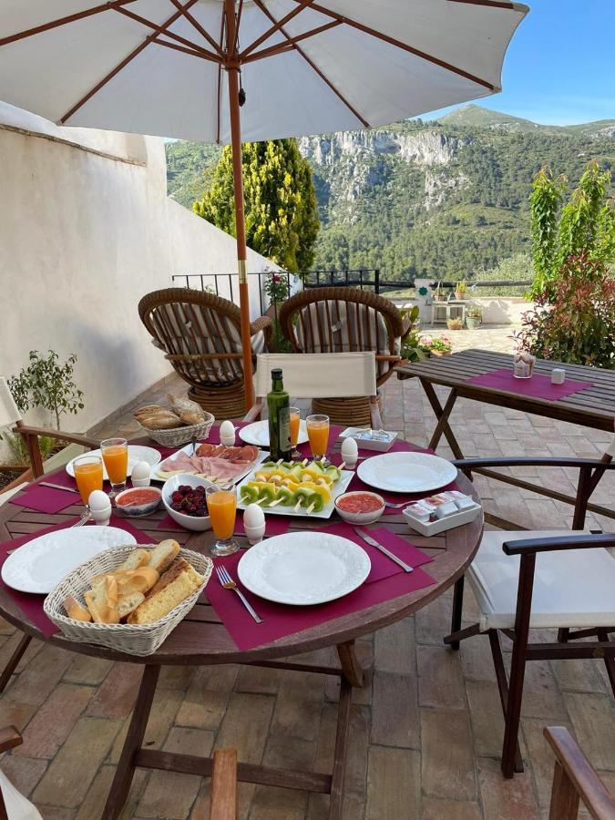 Gasthaus Al-Qandil Margarida Exterior foto